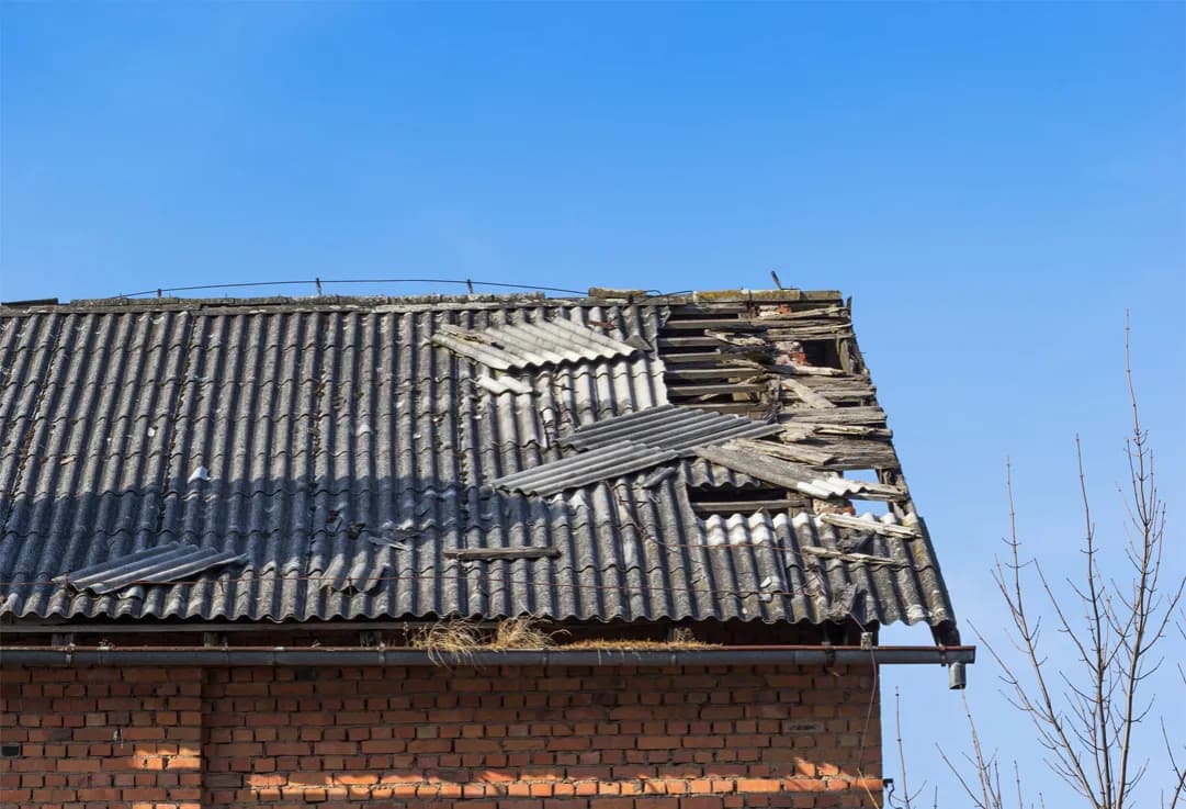 Eternit na dach – czy to bezpieczne i opłacalne rozwiązanie dla twojego domu?